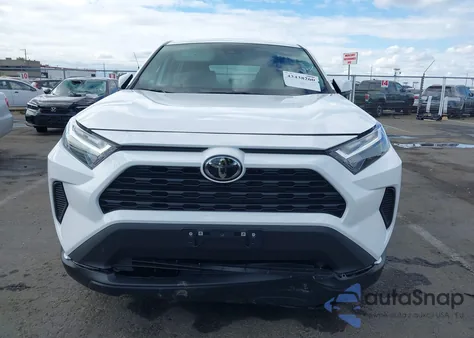 2025 Toyota Rav4 Le z USA, uszkodzony, nr VIN 2T3G1RFV1SC545711